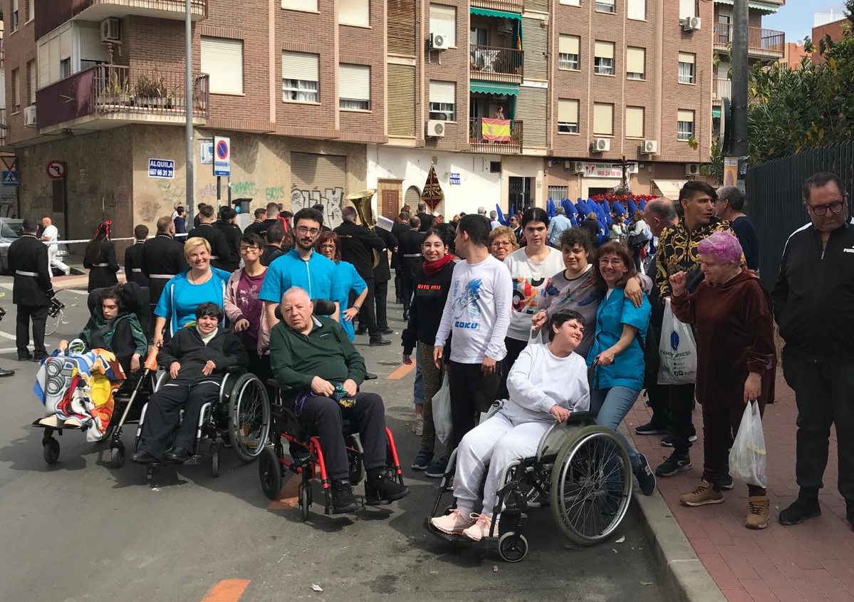  Fundación AFIM asiste a la procesión del Colegio Marista en Murcia 