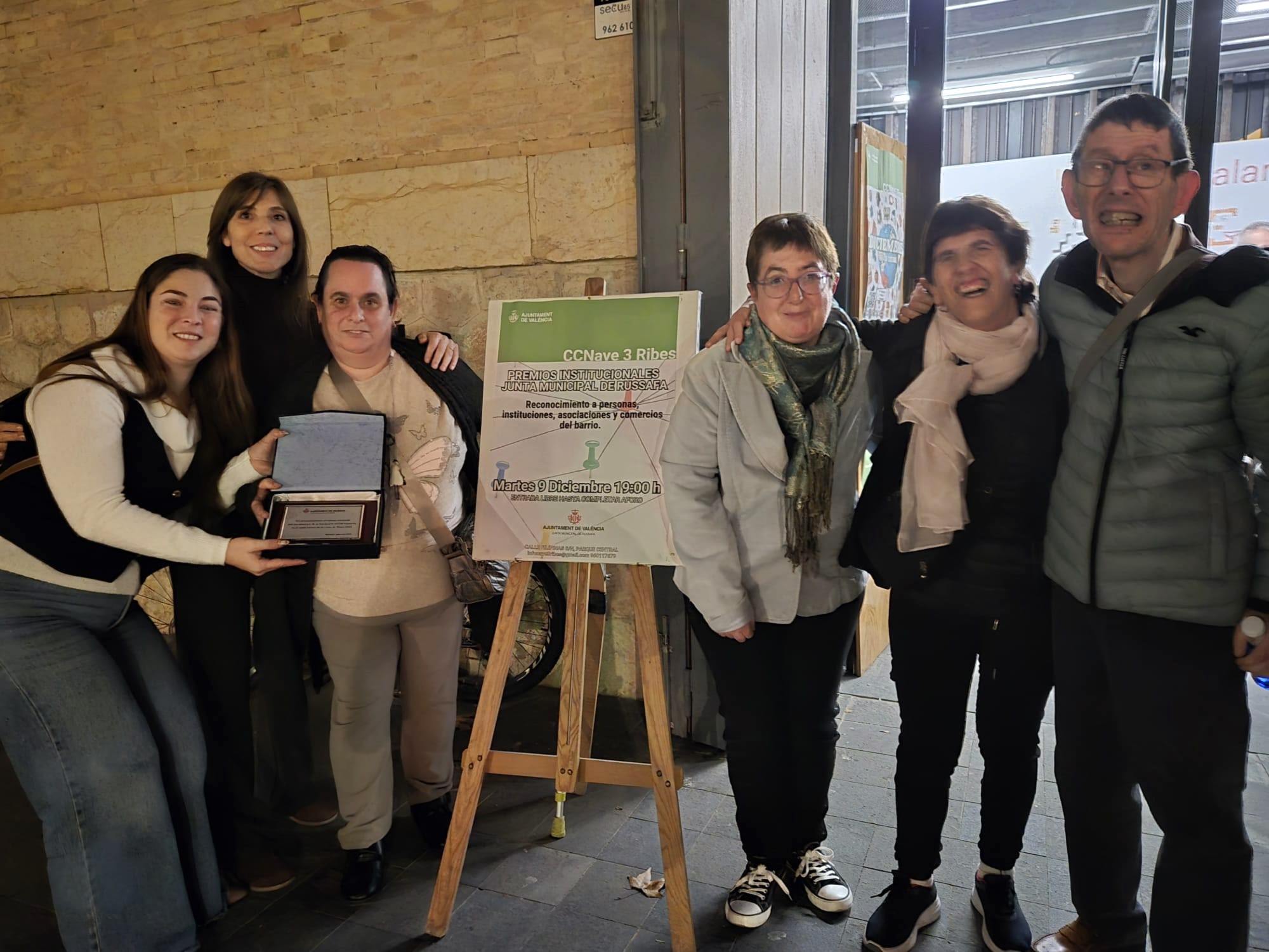  El Ayuntamiento de Valencia reconoce a Fundación AFIM por su participación en las Cruces de Mayo